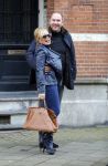 Amsterdam 12 februari 2016 
Connie Breukhoven met verloofde Eugene v Dun op straat