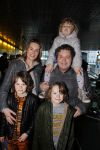 Amsterdam 14 februari 2016
Premiere Robinson Crusoe in pathe arena.
Dirk Zeelenberg met vrouw Suus en kinderen