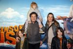Amsterdam 14 februari 2016
Premiere Robinson Crusoe in pathe arena.
Dirk Zeelenberg met vrouw Suus en kinderen