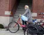 Amsterdam 15 februari 2016
Eva Jinek op straat in Amsterdam zuid.