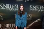Amsterdam 22 februari 2016
Premiere Knielen op een Bed Violen in Tuschinski , Noortje Herlaar en partner Barry Atsma spelen de hoofdrol. Nils Verkooijen, Gaite Jansen, Willem Voogd
