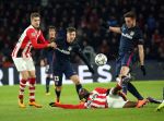 Eindhoven, 24 Februari 2016
1/8 Finale PSV-Atletico Madrid, eindstand 0-0
Jetro Willems in duel met Antoine Griezmann Marco v Ginkel