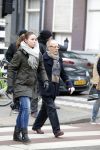 Amsterdam 13 februari 2016 
Joop Braakhekke doet boodschappen op de pc hooftstraat.