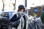 Amsterdam 17 februari 2016
Leontine Borsato op de cornelis schuytstraat