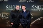 Amsterdam 22 februari 2016
Premiere Knielen op een Bed Violen in Tuschinski , Noortje Herlaar en partner Barry Atsma spelen de hoofdrol. Loek Peters met ...