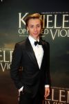 Amsterdam 22 februari 2016
Premiere Knielen op een Bed Violen in Tuschinski , Noortje Herlaar en partner Barry Atsma spelen de hoofdrol. Nils Verkooijen, Gaite Jansen, Willem Voogd