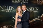 Amsterdam 22 februari 2016
Premiere Knielen op een Bed Violen in Tuschinski , Noortje Herlaar en partner Barry Atsma spelen de hoofdrol.