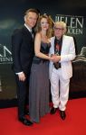 Amsterdam 22 februari 2016
Premiere Knielen op een Bed Violen in Tuschinski , Noortje Herlaar en partner Barry Atsma spelen de hoofdrol.