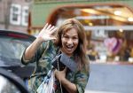 Amsterdam 12 februari 2016 
Patty Brard op straat.
