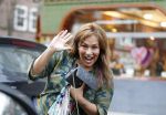 Amsterdam 12 februari 2016 
Patty Brard op straat.