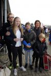Biddinghuizen 6 maart 2016
De hollandse 100 georganiseerd door prins Bernhard jr . 10 km schaatsen en 90km fietsen .
De opbrengst gaat naar het onderzoek tegen lymphe klier kanker. Bernhard met zijn vrouw Annette en hun kinderen