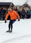 Biddinghuizen 6 maart 2016
De hollandse 100 georganiseerd door prins Bernhard jr . 10 km schaatsen en 90km fietsen .
De opbrengst gaat naar het onderzoek tegen lymphe klier kanker. Prins Floris met prinses Aimee en hun kinderen Magali en Eliane
