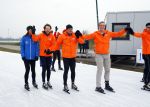 Biddinghuizen 6 maart 2016
De hollandse 100 georganiseerd door prins Bernhard jr . 10 km schaatsen en 90km fietsen .
De opbrengst gaat naar het onderzoek tegen lymphe klier kanker. Prins Floris met prinses Aimee en hun kinderen Magali en Eliane