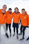 Biddinghuizen 6 maart 2016
De hollandse 100 georganiseerd door prins Bernhard jr . 10 km schaatsen en 90km fietsen .
De opbrengst gaat naar het onderzoek tegen lymphe klier kanker. Prins Floris met prinses Aimee en hun kinderen Magali en Eliane