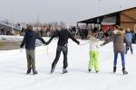 Biddinghuizen 6 maart 2016
De hollandse 100 georganiseerd door prins Bernhard jr . 10 km schaatsen en 90km fietsen .
De opbrengst gaat naar het onderzoek tegen lymphe klier kanker. Prins Maurits met Prinses Marilene