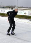 Biddinghuizen 6 maart 2016
De hollandse 100 georganiseerd door prins Bernhard jr . 10 km schaatsen en 90km fietsen .
De opbrengst gaat naar het onderzoek tegen lymphe klier kanker. Prins Maurits