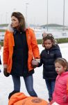 Biddinghuizen 6 maart 2016
De hollandse 100 georganiseerd door prins Bernhard jr . 10 km schaatsen en 90km fietsen .
De opbrengst gaat naar het onderzoek tegen lymphe klier kanker. Prins Floris met prinses Aimee en hun kinderen Magali en Eliane