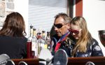 Zurs 22 februari 2016
Prinses Caroline van Monaco op wintersport met haar dochter Alexandra v Hannover.
Ik denk dat Caroline staat te praten met haar ex man Ernst van hannover. Ze slaapt in hotel Lorunser