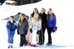 Lech, 22 Februari 2016
Wintersport koninklijk Huis met
Prinses Beatrix met kleinkinderen Prinses Amalia Prinses Alexia Prinses Ariane 
Prinses Ariane Prinses Eloise Prins Claus-Casimir  Prinses Leonore