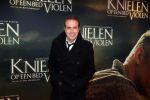 Amsterdam 22 februari 2016
Premiere Knielen op een Bed Violen in Tuschinski , Noortje Herlaar en partner Barry Atsma spelen de hoofdrol. Richard Kemper
