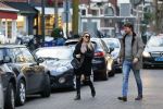 Amsterdam 12 februari 2016
Rick Brandsteder met (zijn) vriendin Anna Sophia v Zweden de ochter van Jaap v Zweden op terras en omarmd op straat