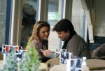 Amsterdam 12 februari 2016
Rick Brandsteder met (zijn) vriendin Anna Sophia v Zweden de ochter van Jaap v Zweden op terras en omarmd op straat