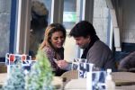 Amsterdam 12 februari 2016
Rick Brandsteder met (zijn) vriendin Anna Sophia v Zweden de ochter van Jaap v Zweden op terras en omarmd op straat