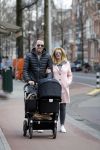 Amsterdam 5 maart 2016 
Robert Doornbos en Chantal Bles achter de kinderwagen.