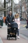 Amsterdam 5 maart 2016 
Robert Doornbos en Chantal Bles achter de kinderwagen.