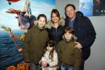 Amsterdam 14 februari 2016
Premiere Robinson Crusoe in pathe arena. Robert leroy met vrouw en kinderen