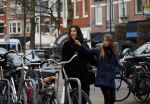 Amsterdam 8 maart 2016 
Robine v d Meer met haar dochter in Amsterdam zuid.