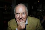 Amsterdam 11 februari 2016
Ria Valk viert haar 75e verjaardag bij Lovers.
Ronnie Tober