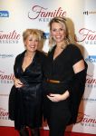 Amsterdam 16 februari 2016
Premiere Familie weekend in Tuschinski.
Sanne Heijen zwanger met moeder