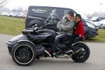 Biddinghuizen 6 maart 2016
De hollandse 100 georganiseerd door prins Bernhard jr . 10 km schaatsen en 90km fietsen .
De opbrengst gaat naar het onderzoek tegen lymphe klier kanker. Shane Kluivert