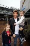 Amsterdam 14 februari 2016
Premiere Robinson Crusoe in pathe arena. Tim Douwsma met moeder en nichtjes