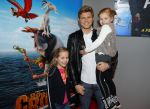 Amsterdam 14 februari 2016
Premiere Robinson Crusoe in pathe arena. Tim Douwsma met moeder en nichtjes
