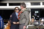 Amsterdam 9 maart 2016
Ursul de Geer kussend met zijn vriendin op het terras van cafe Wildschut.