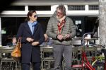 Amsterdam 9 maart 2016
Ursul de Geer kussend met zijn vriendin op het terras van cafe Wildschut.