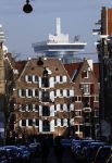 Amsterdam 15 februari 2017 
Adam toren en Eye theater aan het IJ