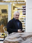 Amsterdam 8 februari 2017
Bram Moszkowicz op straat in amsterdam zuid