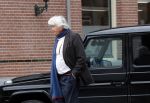 Amsterdam 16 februari 2017
Zakenman Cor v Zadelhoff bellend in amsterdam zuid