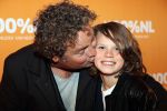Uitgeest, 7 Februari 2017
Zevende editie van de 100% NL Awards in A9 Studios
Uitreiking 100% NL Awards.
Dirk Zeelenberg met oudste zoon Zoe Zeelenberg