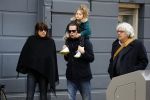Amsterdam 15 december 2017
Hans Teeuwen en zijn vriendin Eva met  dochter Nika.