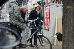 Amsterdam 9 februari 2017
Jan en Babette Cremer op straat in amsterdam zuid