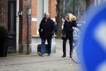Amsterdam 9 februari 2017
Jan en Babette Cremer op straat in amsterdam zuid
