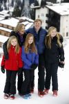 Lech 27 februari 2017
Fotouurtje van de koninklijke familie in Oberlech. Dit jaar waren alleen Koning Willem Alexander Koningin Maxima en de prinsesjes Amalia Ariane en Alexia aanwezig.