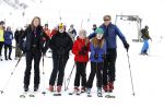 Lech 27 februari 2017
Fotouurtje van de koninklijke familie in Oberlech. Dit jaar waren alleen Koning Willem Alexander Koningin Maxima en de prinsesjes Amalia Ariane en Alexia aanwezig.