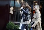 Amsterdam 15 februari 2017
Lauretta Gerards met een vriendin op de pc hooftstraat