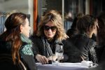 Amsterdam 15 februari 2017
Leontine Borsato op terras met vriendinnen.