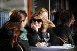 Amsterdam 15 februari 2017
Leontine Borsato op terras met vriendinnen.